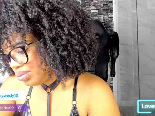 ashley_crotez webcam