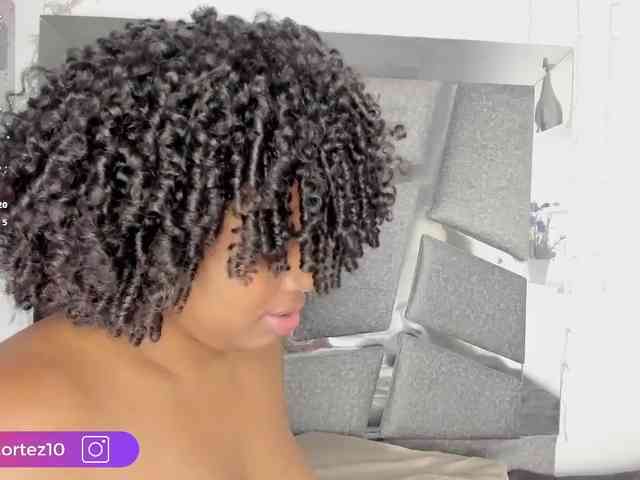 ashley_crotez webcam