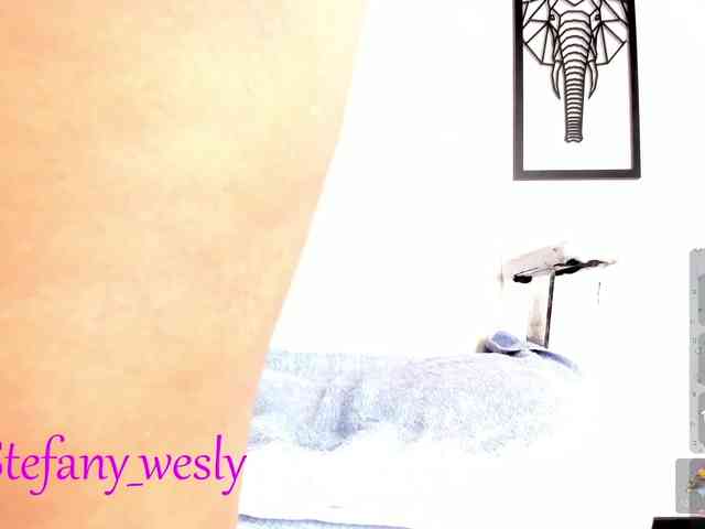 Модель: ashley_crotez