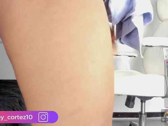 ashley_crotez webcam