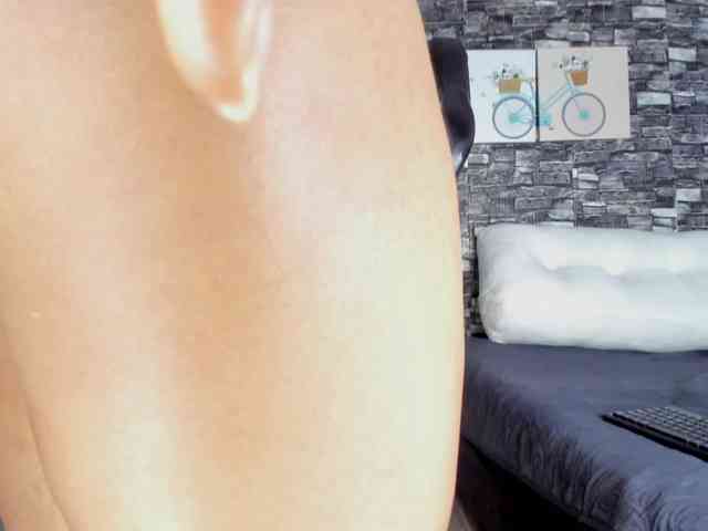 ashley_crotez webcam