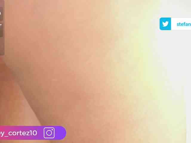 ashley_crotez webcam