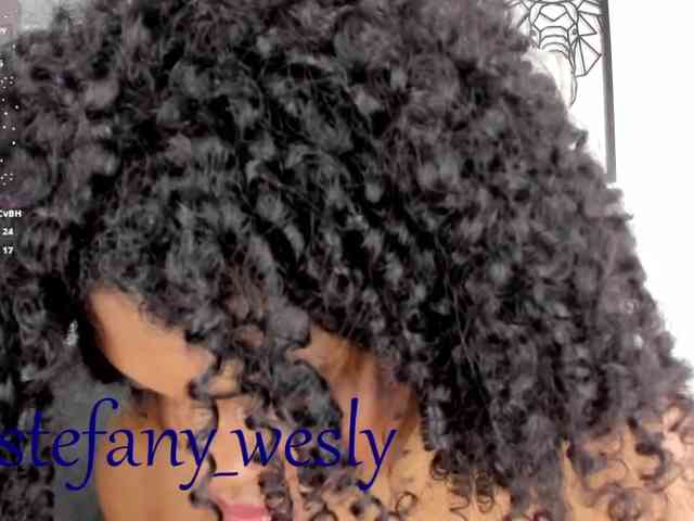 Модель: ashley_crotez