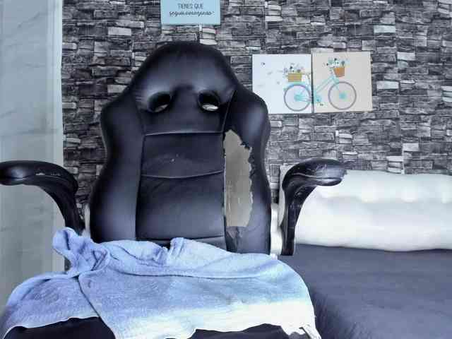 ashley_crotez webcam