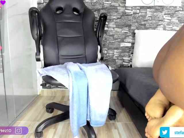 ashley_crotez webcam