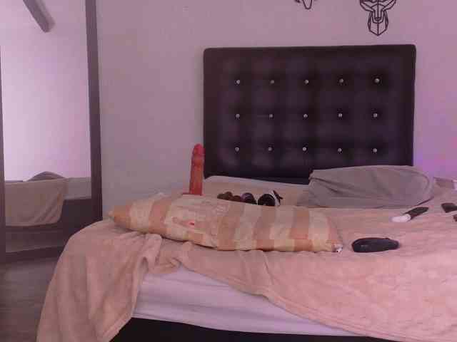 Cuckold-lover webcam