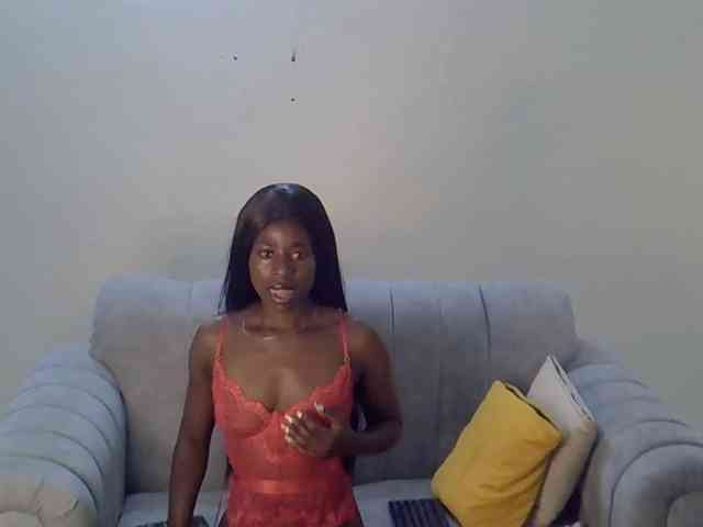 Divaslutty webcam