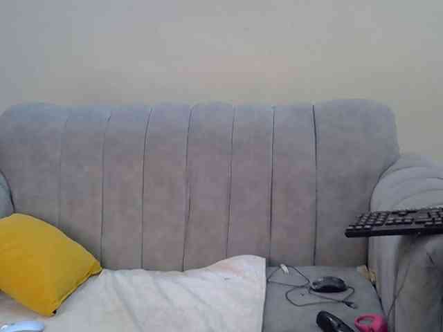 Divaslutty webcam