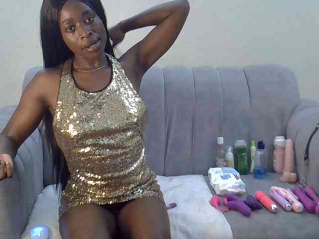 Divaslutty webcam