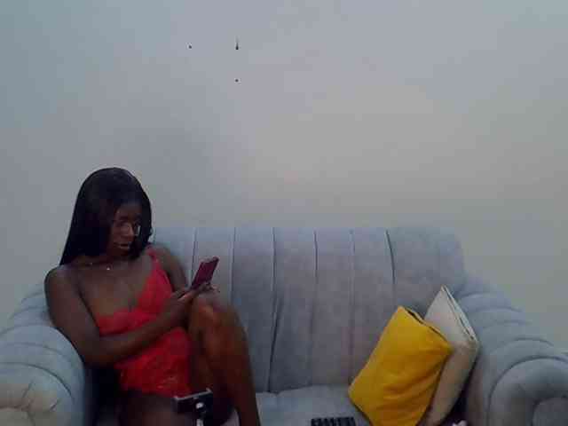 Divaslutty webcam
