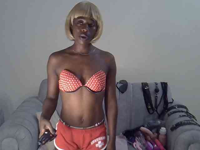 Divaslutty webcam