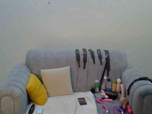 Divaslutty webcam