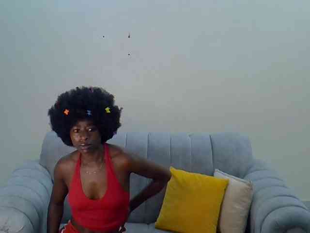 Divaslutty webcam
