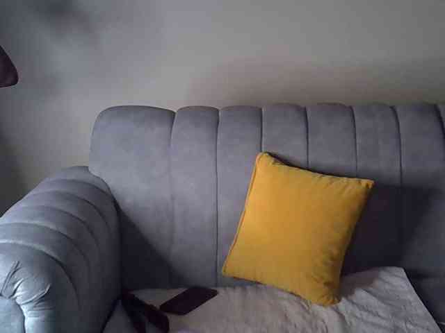 Divaslutty webcam