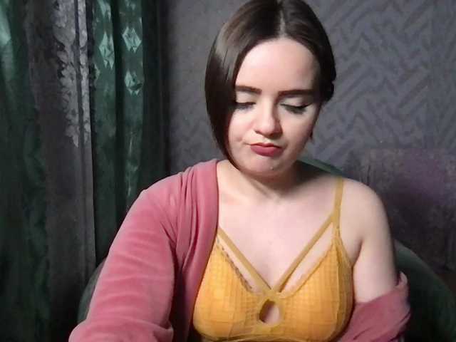 KetrinW's BongaCams show and profile