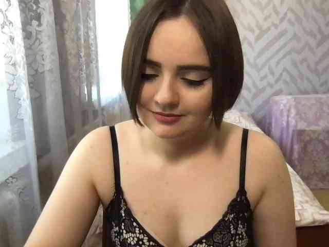 live strip chat KetrinW