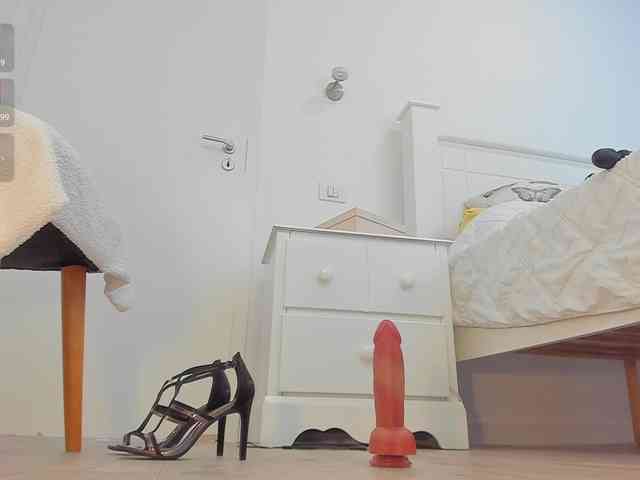 Aariana4u webcam