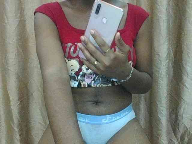 Rithanya Live Webcam on BongaCams