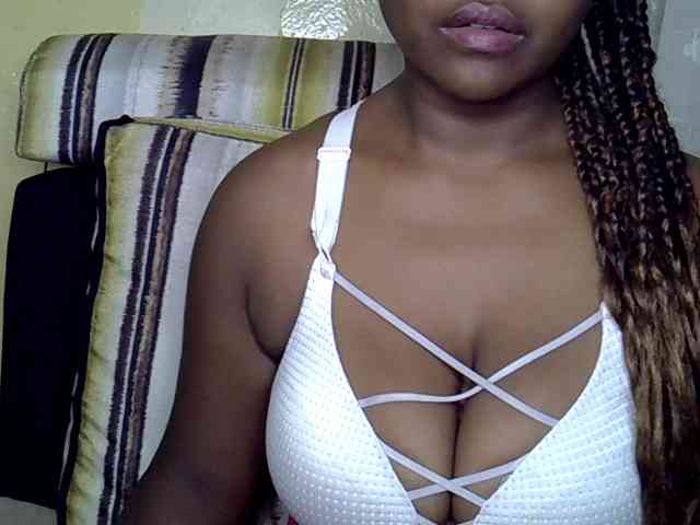 Rithanya Live Webcam on BongaCams