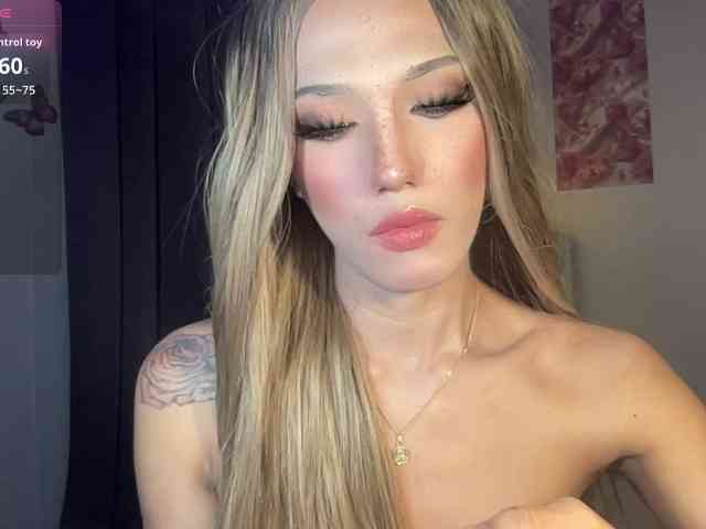 evegoddess19 Live Webcam on BongaCams