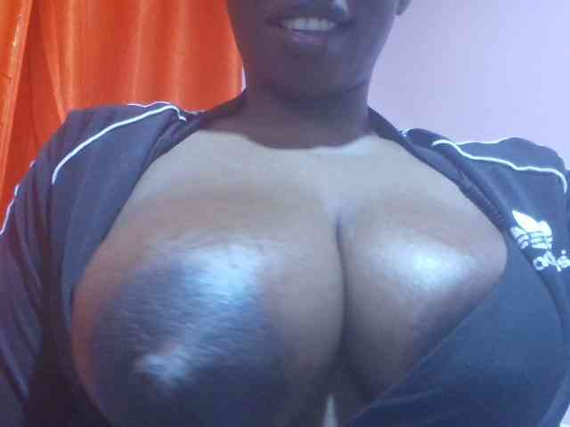 queen-innocent webcam