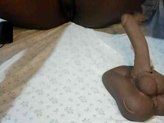 queen-innocent webcam