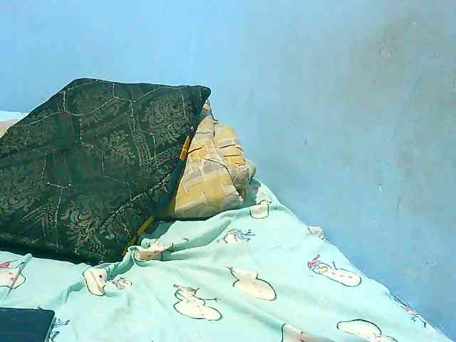 bigebonyboobs webcam