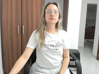 Adelejohnsonn Porn Show