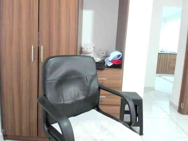 Adelejohnsonn webcam
