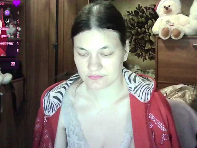 Flowerlily's BongaCams show and profile