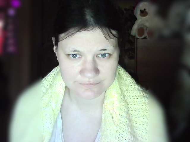 Flowerlily's BongaCams show and profile