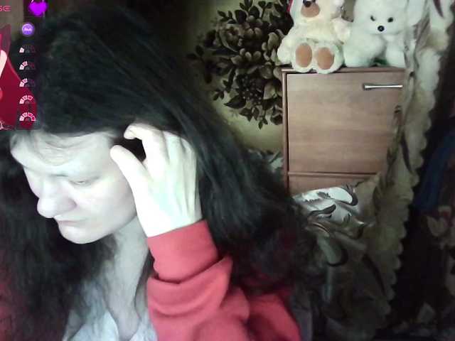 Flowerlily's BongaCams show and profile