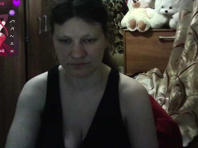 Flowerlily's BongaCams show and profile