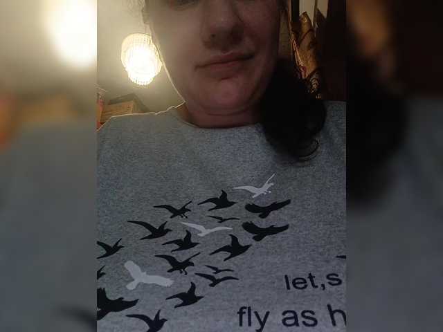 Flowerlily's BongaCams show and profile