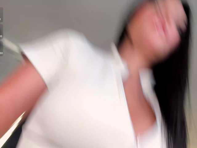 NinaMichelle's BongaCams show and profile