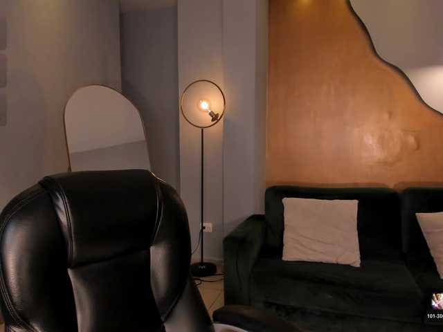 NinaMichelle's BongaCams show and profile