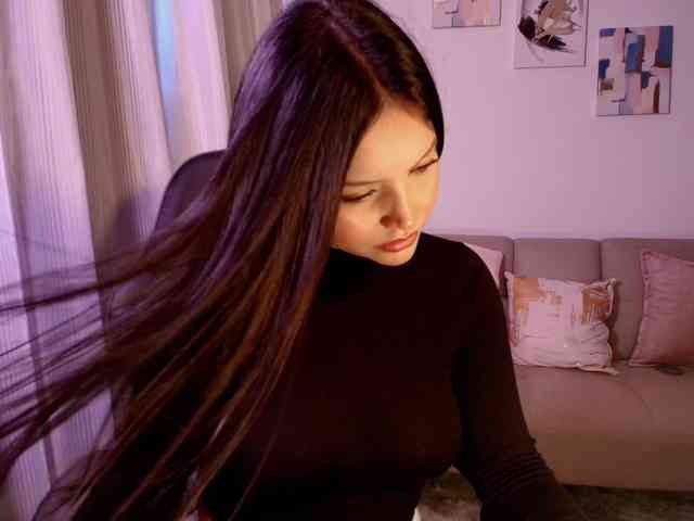 NinaMichelle webcam