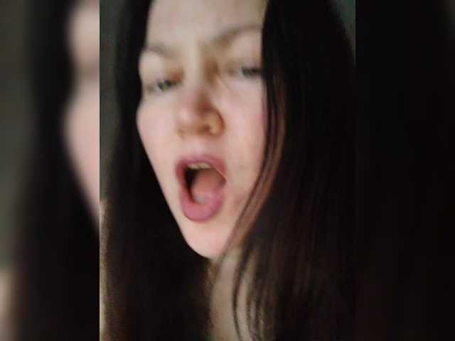 Alexsa08's BongaCams show and profile