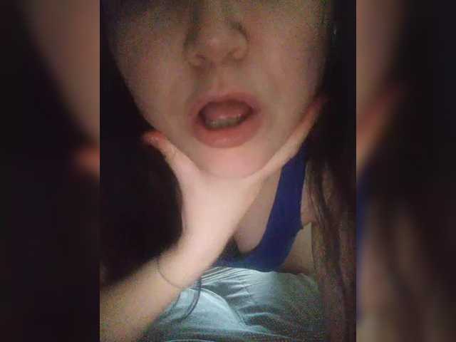 Alexsa08's BongaCams show and profile