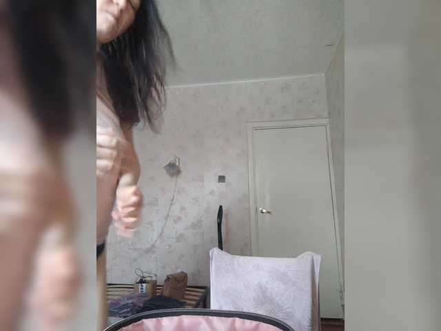 Alexsa08's BongaCams show and profile