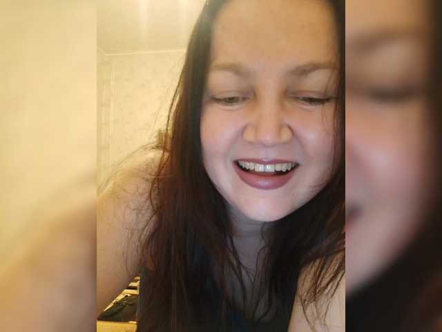 Alexsa08's BongaCams show and profile