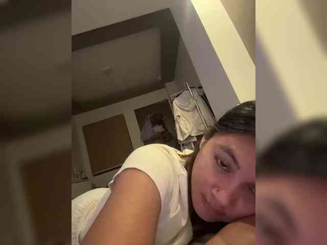 MintyyCind webcam