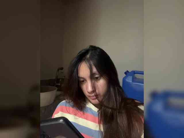 MintyyCind webcam