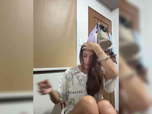 MintyyCind webcam