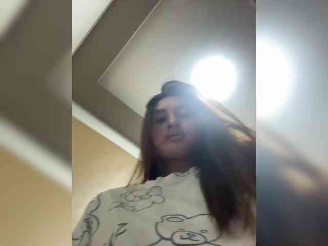 MintyyCind webcam