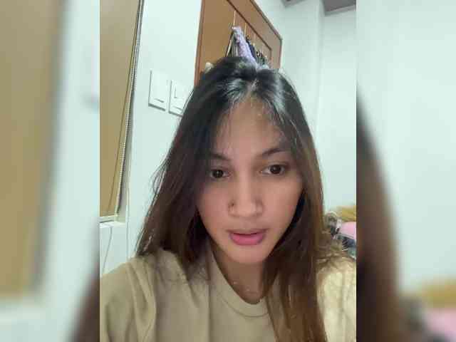MintyyCind webcam