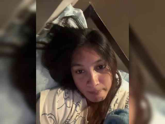 MintyyCind webcam