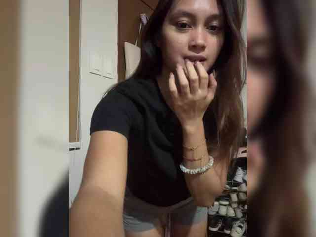 MintyyCind webcam