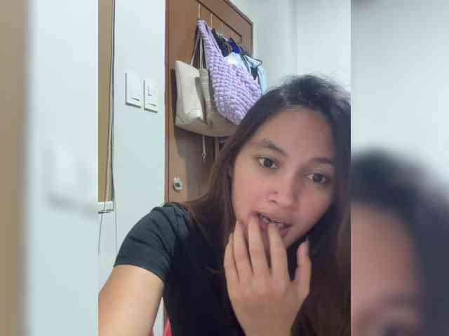 MintyyCind webcam