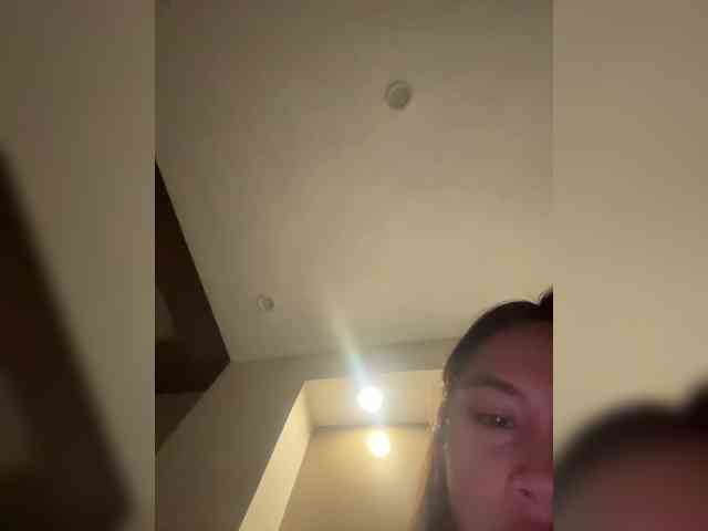 MintyyCind webcam